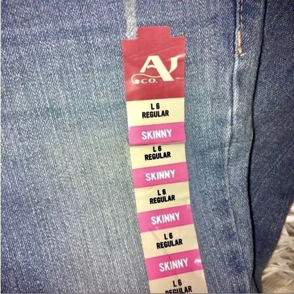 Arizona NWT Jeans Adjustable Waistband Distressed Skinny Jeans Girl’s L REG 6 - Picture 11 of 14